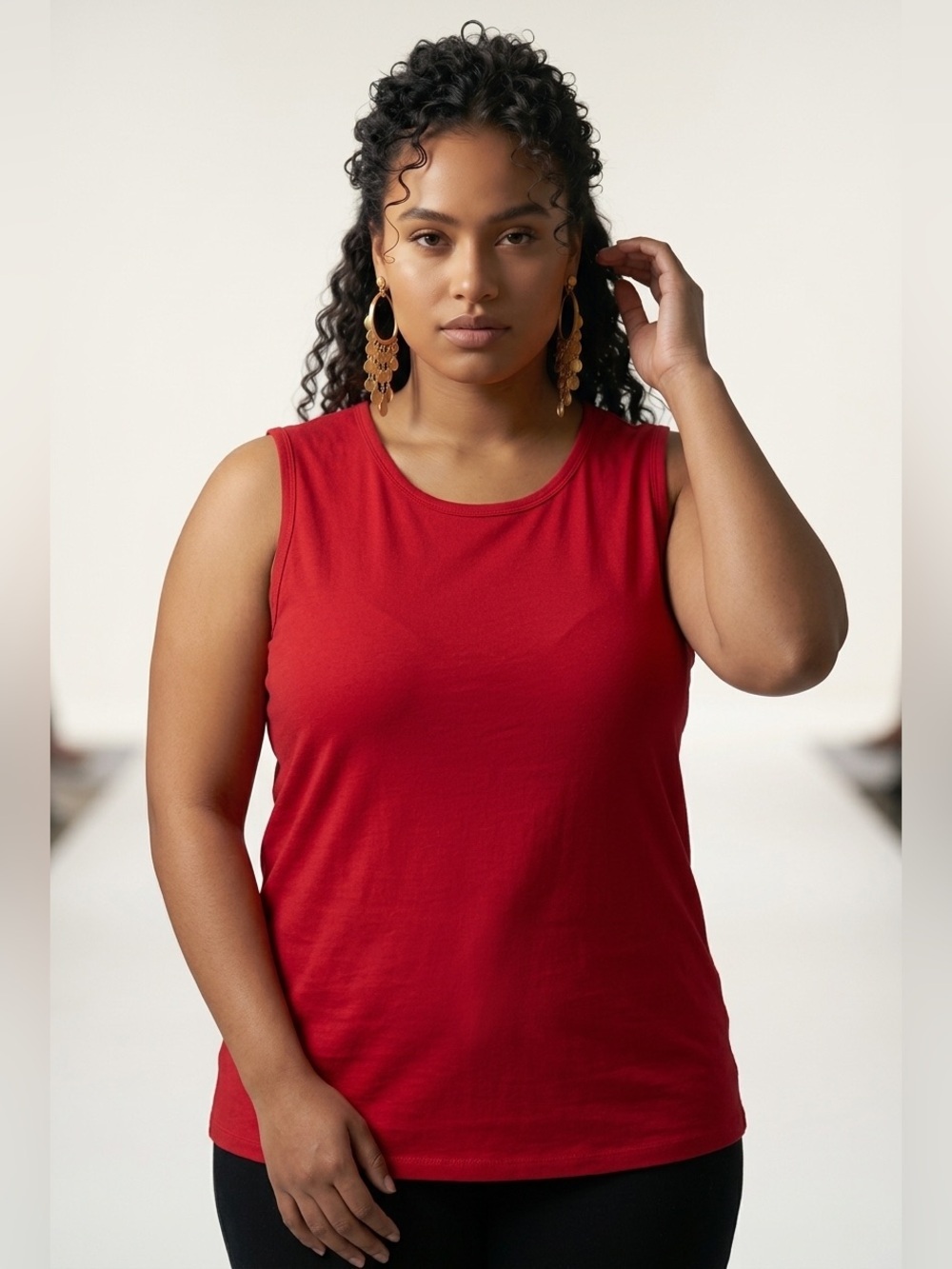 White Stag Women’s Bright Red Scoop Neck Tank - Picture 1 of 4